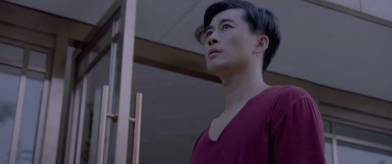 Người lạ quen thuộc tập 1 cảnh 3