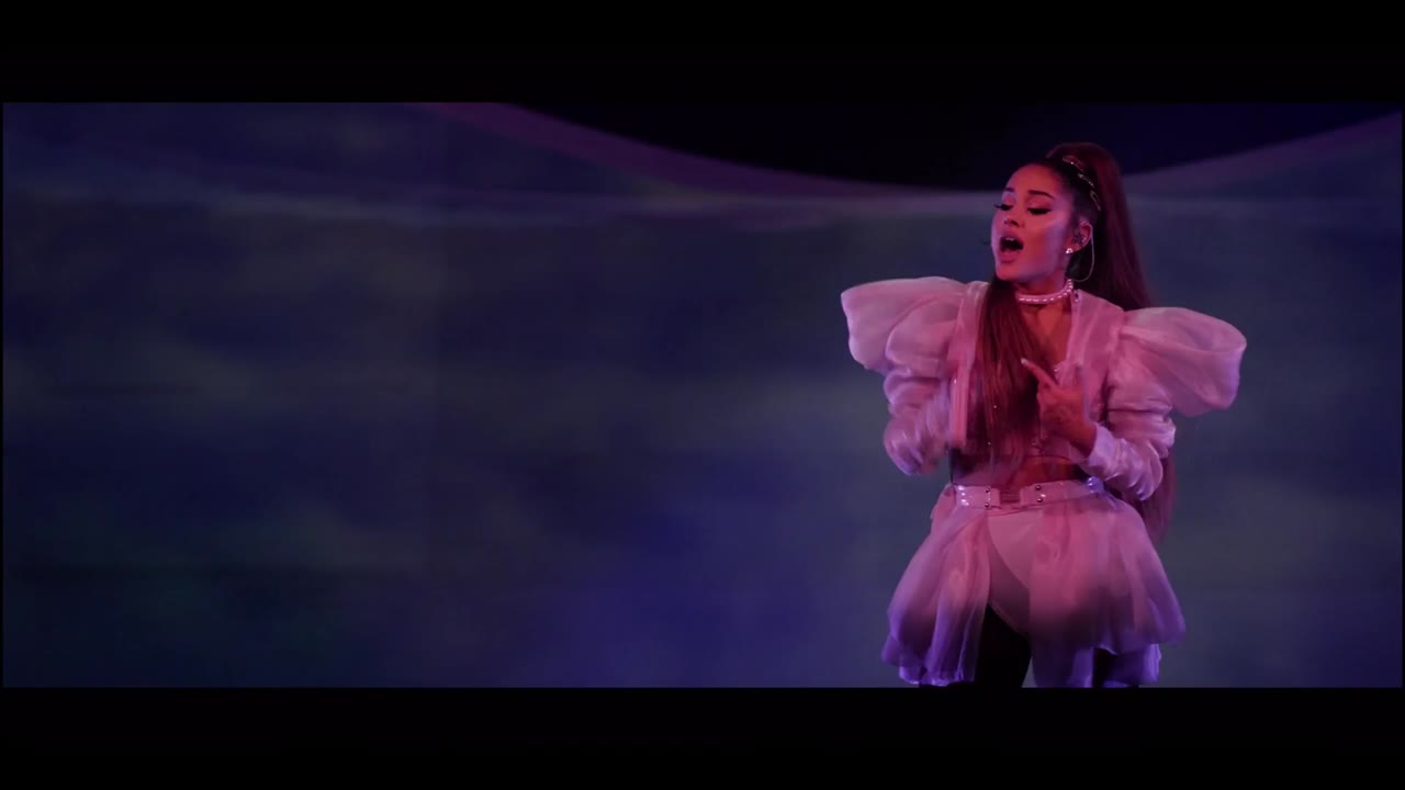 ariana grande: excuse me, i love you tập 1