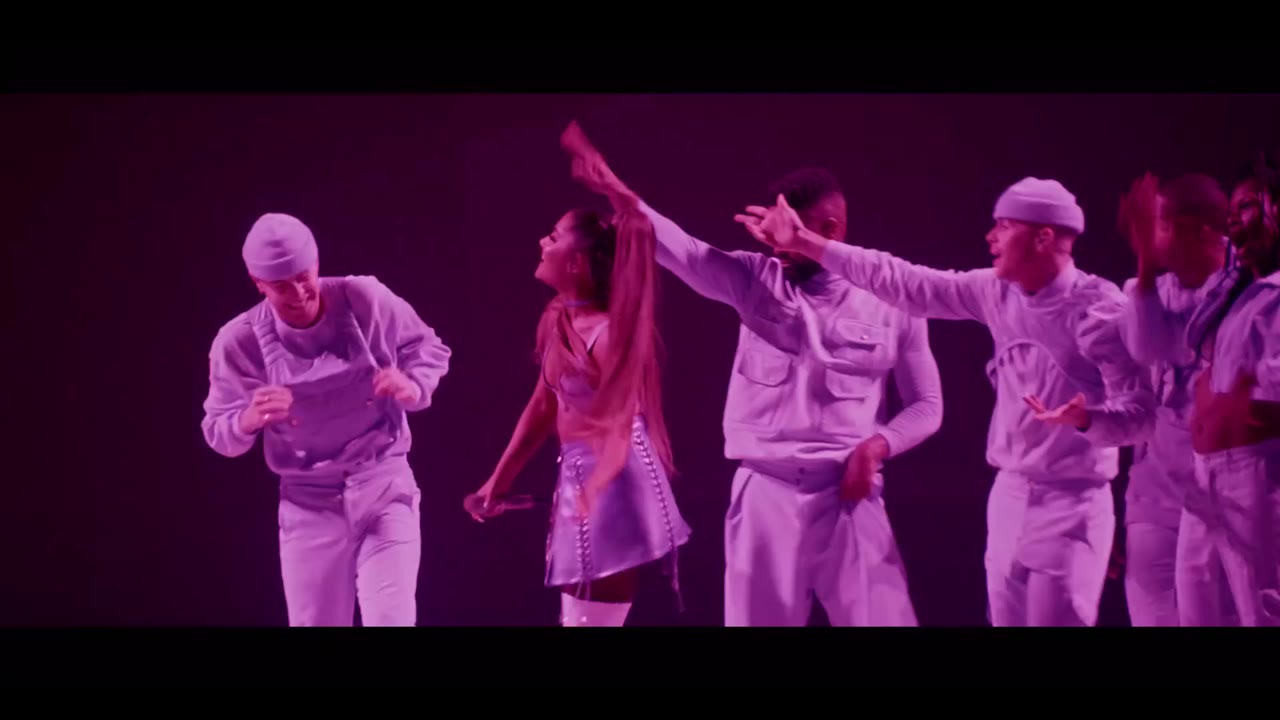 ariana grande: excuse me, i love you tập 1 cảnh 2