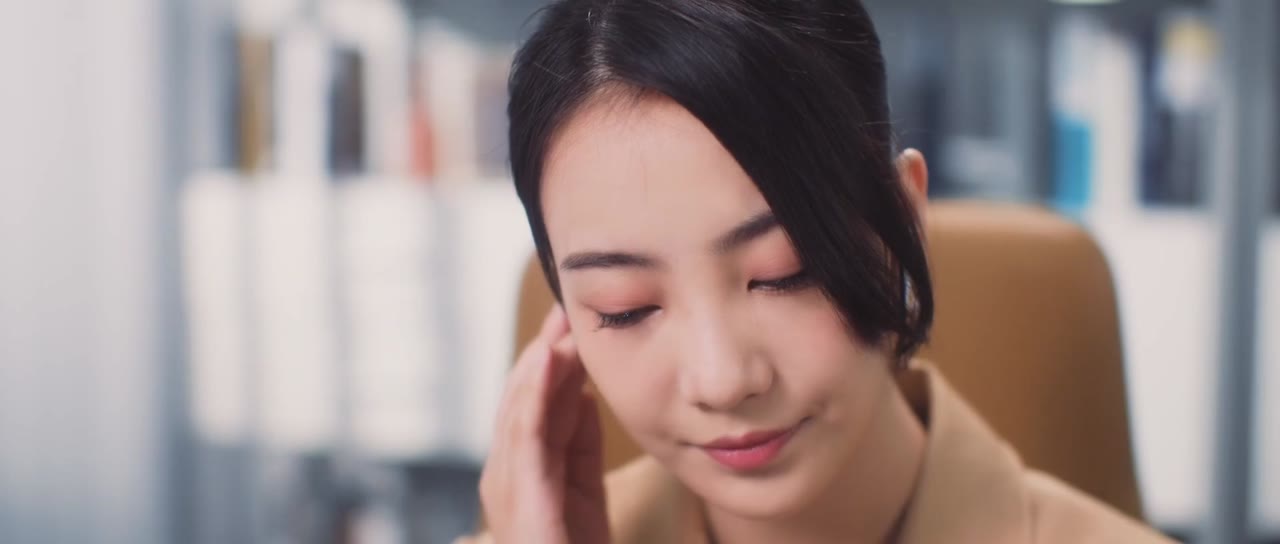 Thư Ký Kim Tấn Công tập 10 cảnh 2