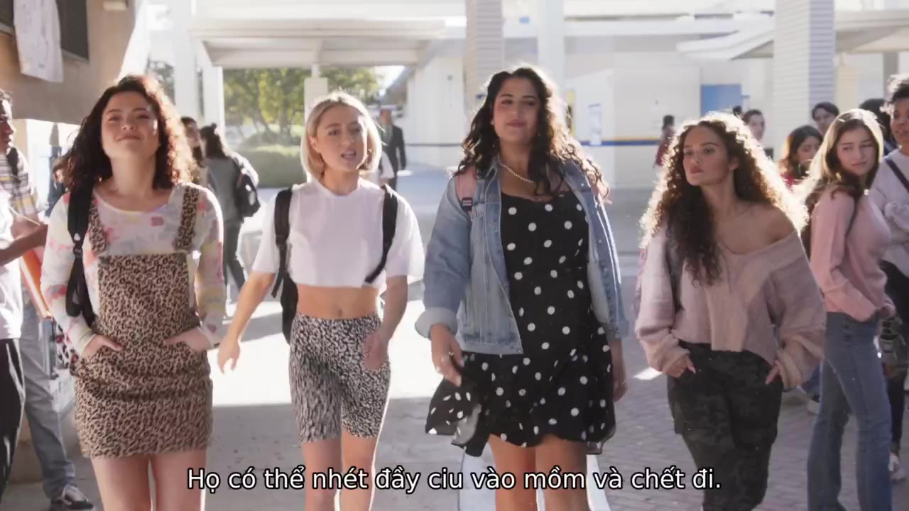 American Pie Presents: Girls' Rules tập 1