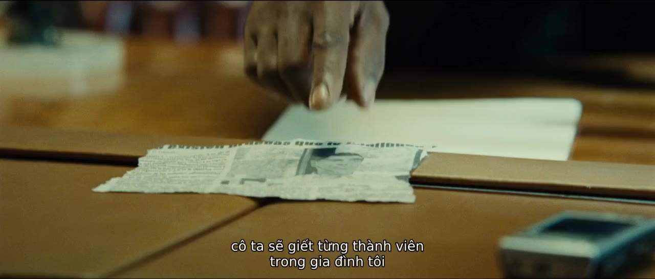 Nữ sát thủ Colombiana tập 1 cảnh 3