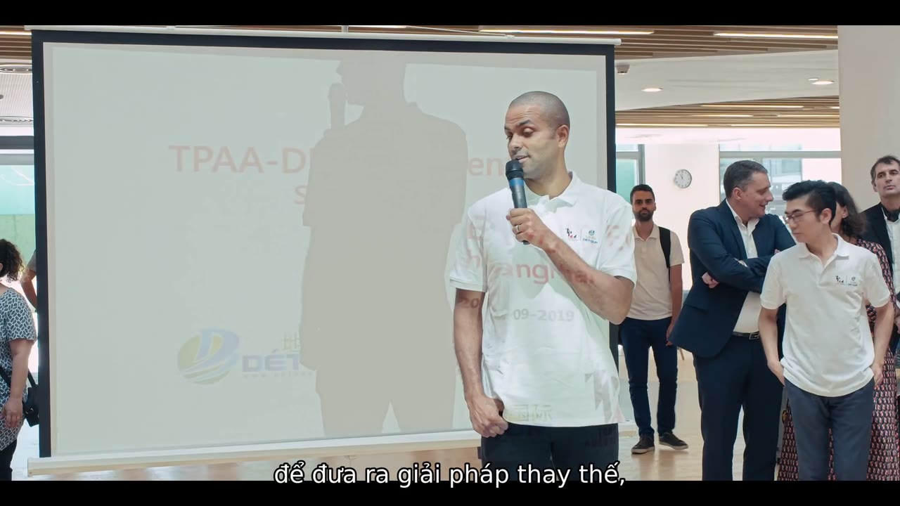 Tony Parker: Cú ném cuối cùng tập 1 cảnh 3