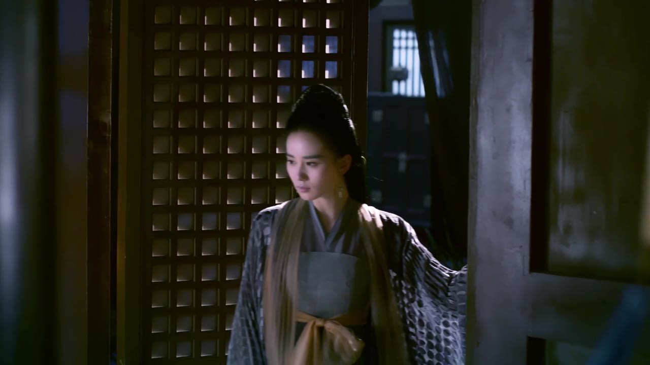 Túy Linh Lung tập 10 cảnh 2