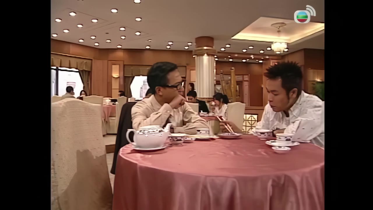 Mối Tình Chung Thủy tập 1 cảnh 3
