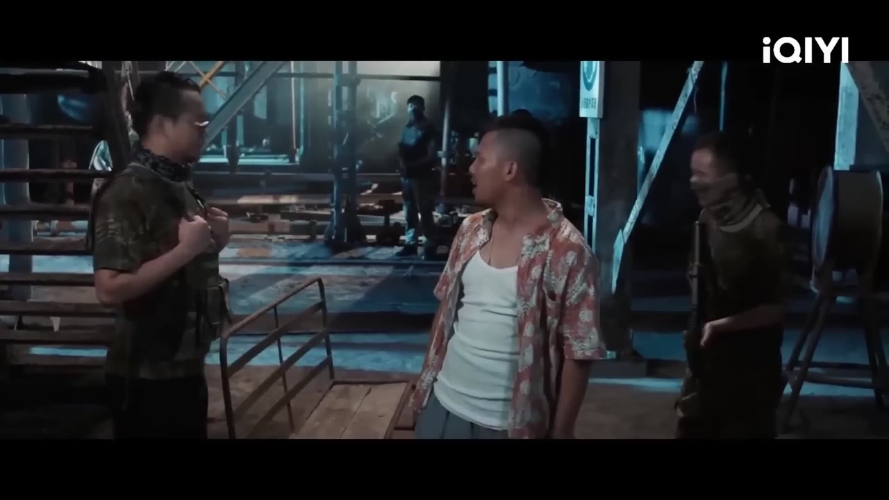 Phá Vỡ Vòng Vây tập 1 cảnh 2