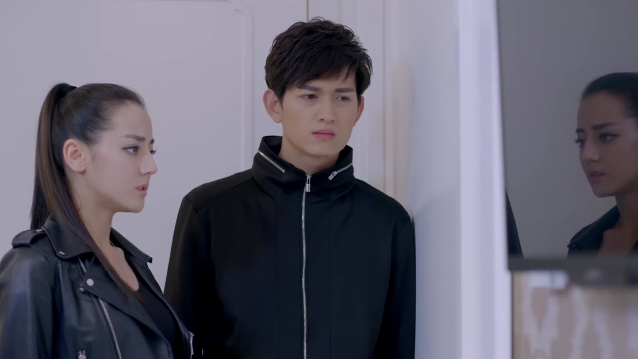 Nữ Vệ Sĩ Xinh Đẹp tập 33