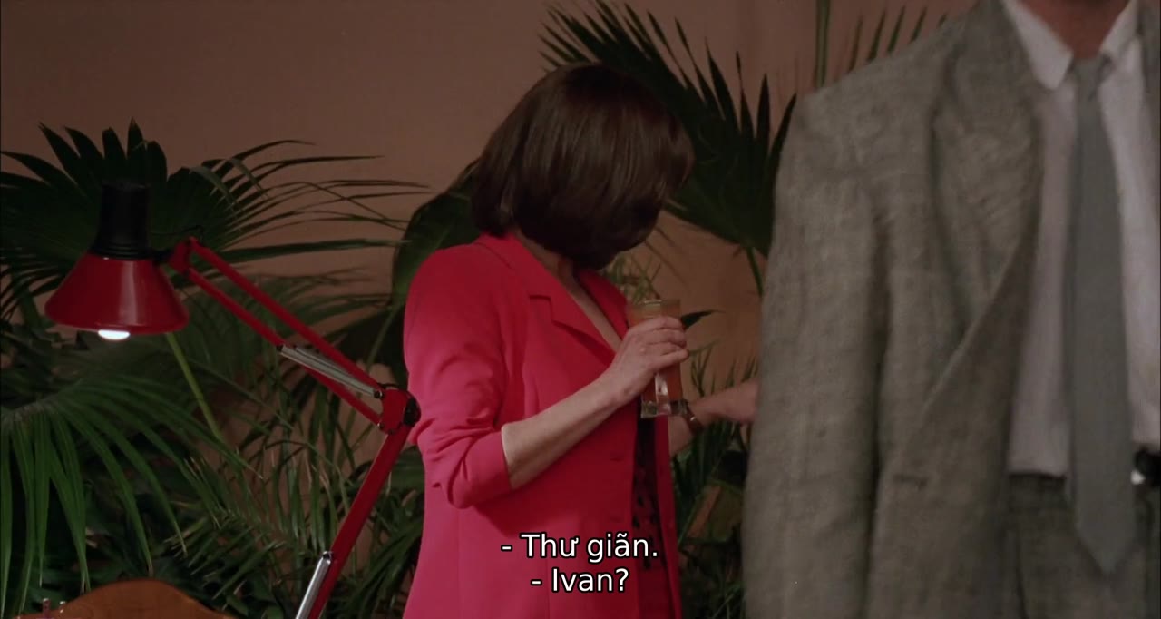 Women on the Verge of a Nervous Breakdown tập 1 cảnh 3