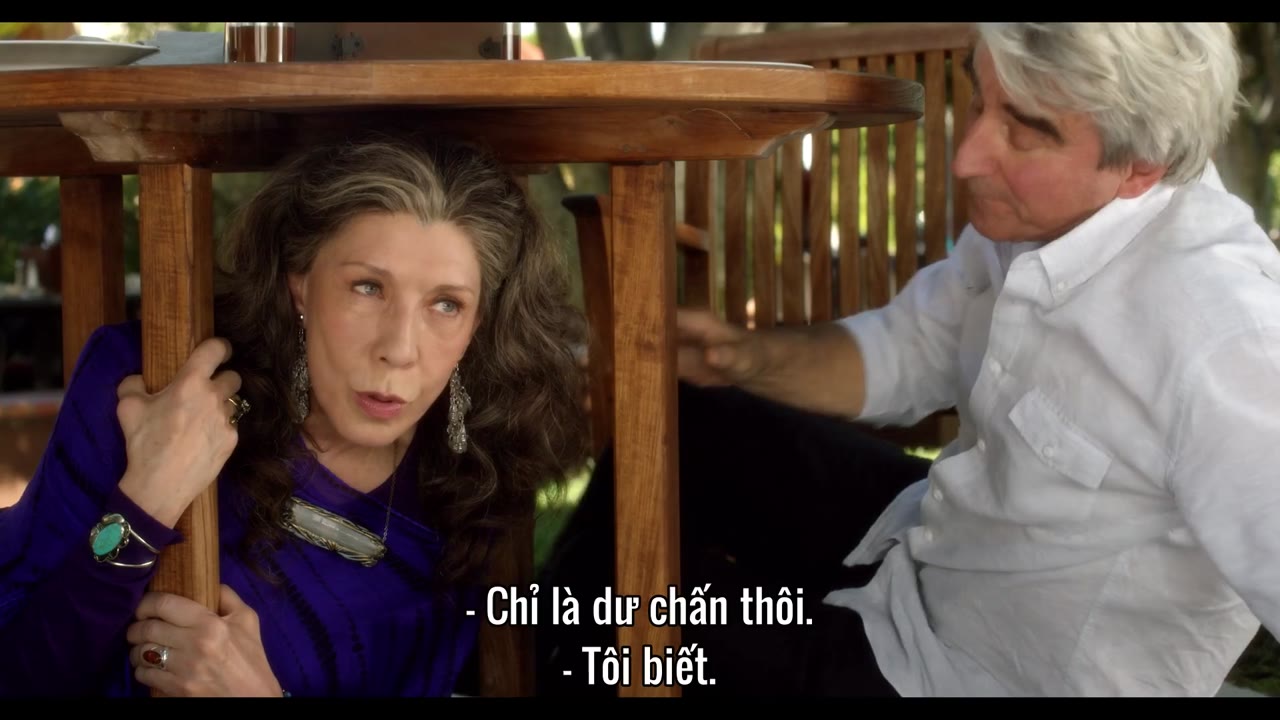 Grace Và Frankie (Phần 1) tập 6 cảnh 3
