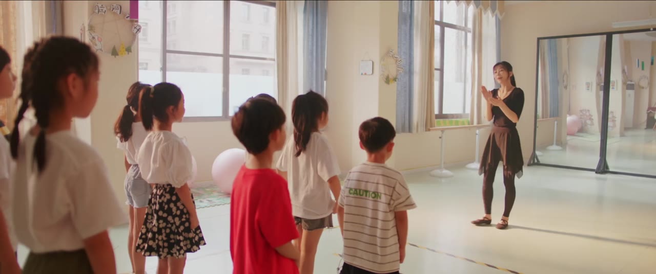 Người Theo Đuổi Ánh Sáng tập 1 cảnh 3