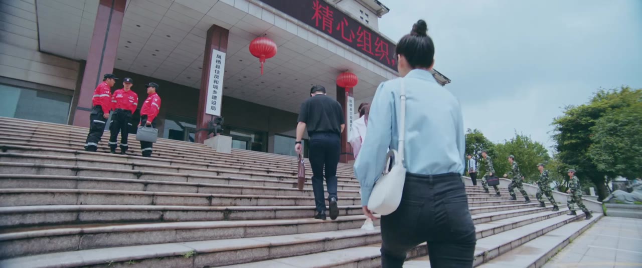 Người Theo Đuổi Ánh Sáng tập 12