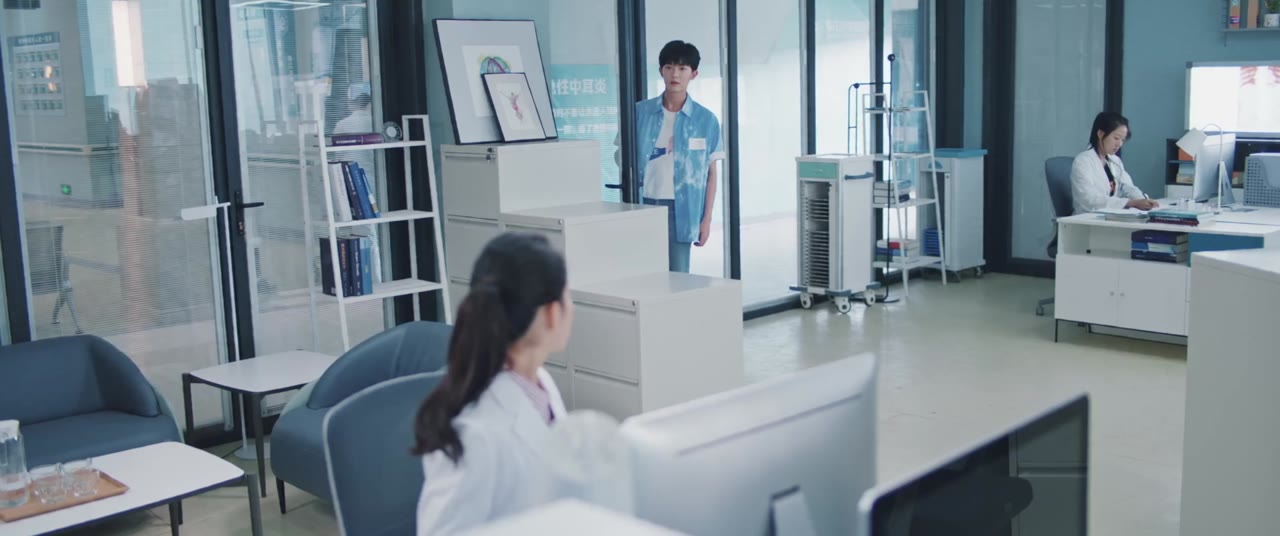 Người Theo Đuổi Ánh Sáng tập 19 cảnh 2