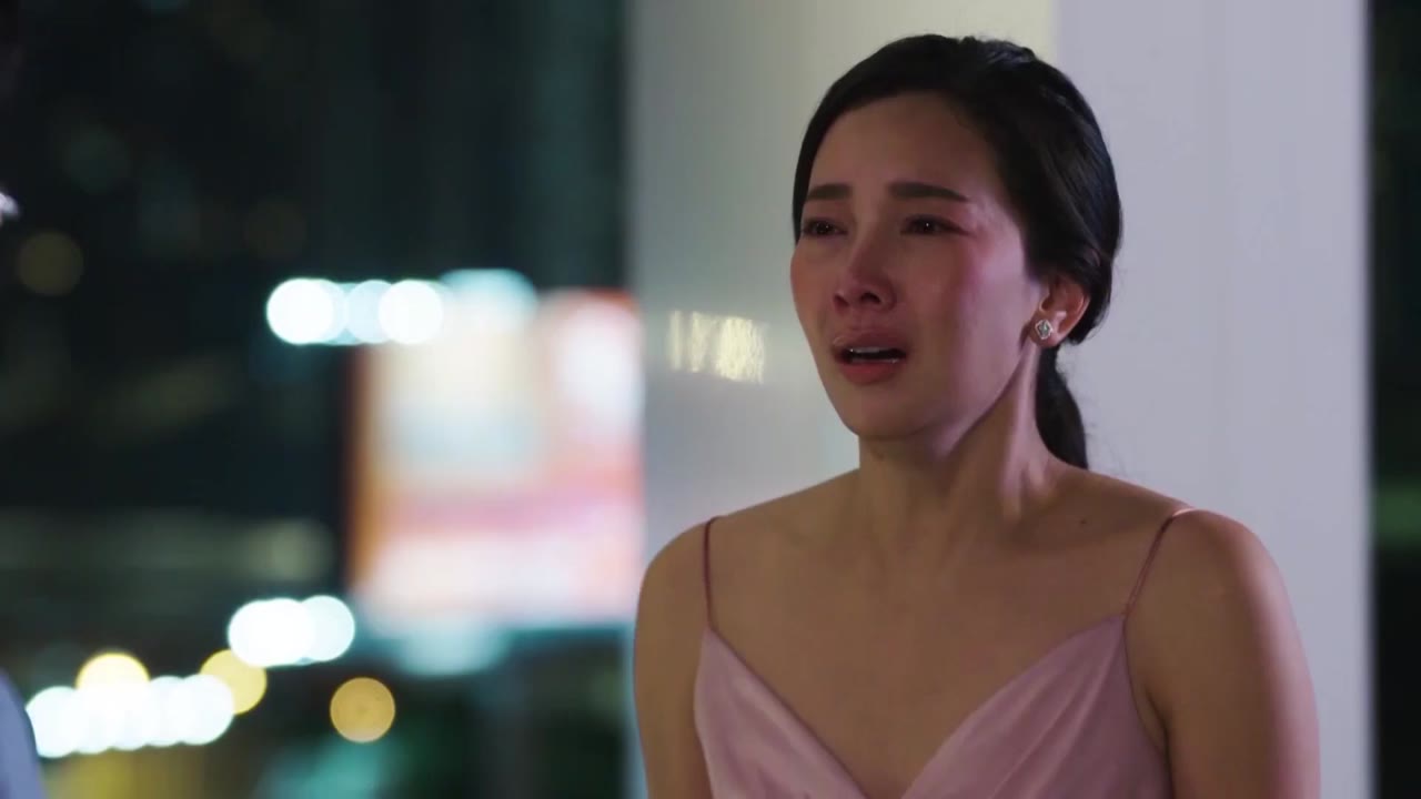 Trả Giá Cho Tình Yêu tập 1 cảnh 2