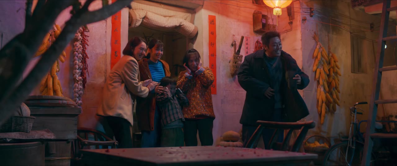 Xin Chào 1983 tập 5 cảnh 2