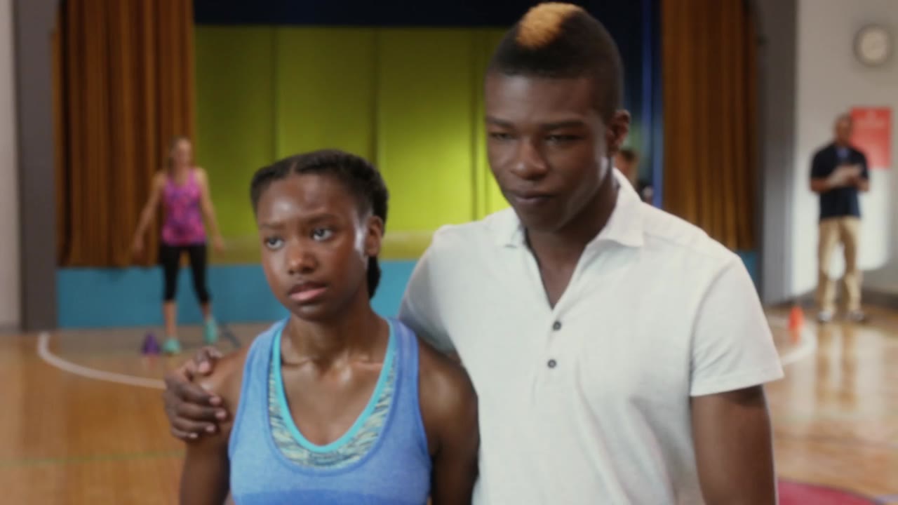 Trường Degrassi: Lớp Kế Tiếp (Phần 4) tập 2