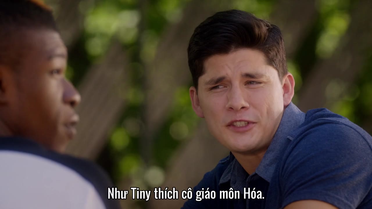 Trường Degrassi: Lớp Kế Tiếp (Phần 4) tập 3 cảnh 2