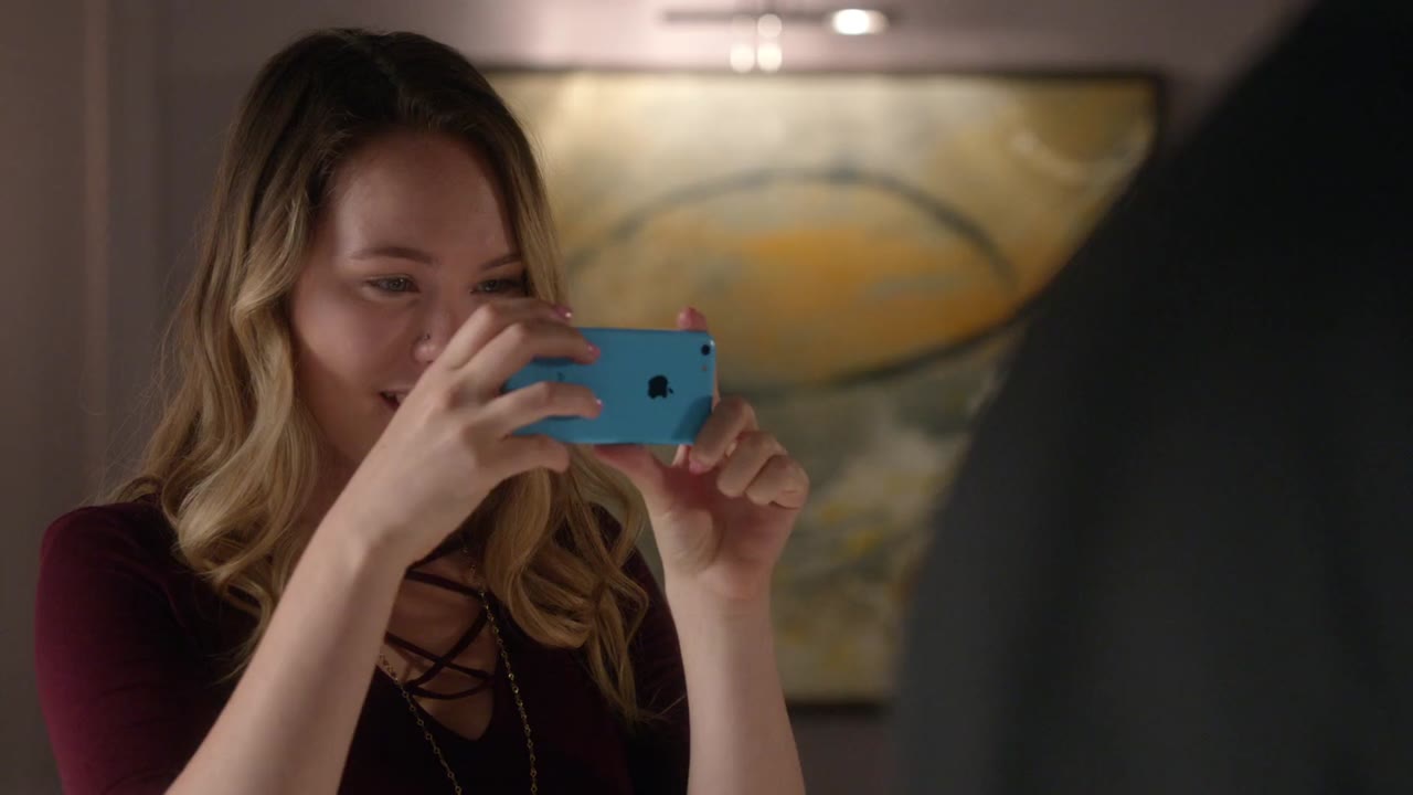 Trường Degrassi: Lớp Kế Tiếp (Phần 4) tập 9 cảnh 2
