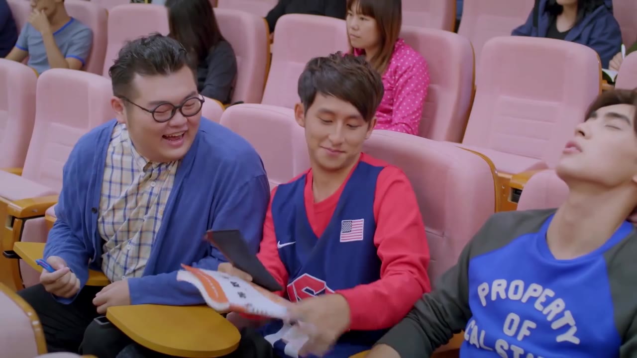Nguyện Có Người Phiêu Bạt Cùng Em tập 1 cảnh 3