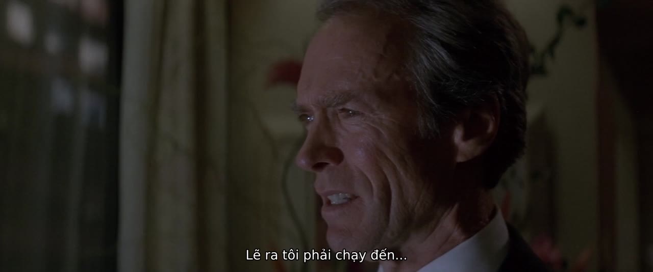 Trong tầm lửa đạn - cảnh 3
