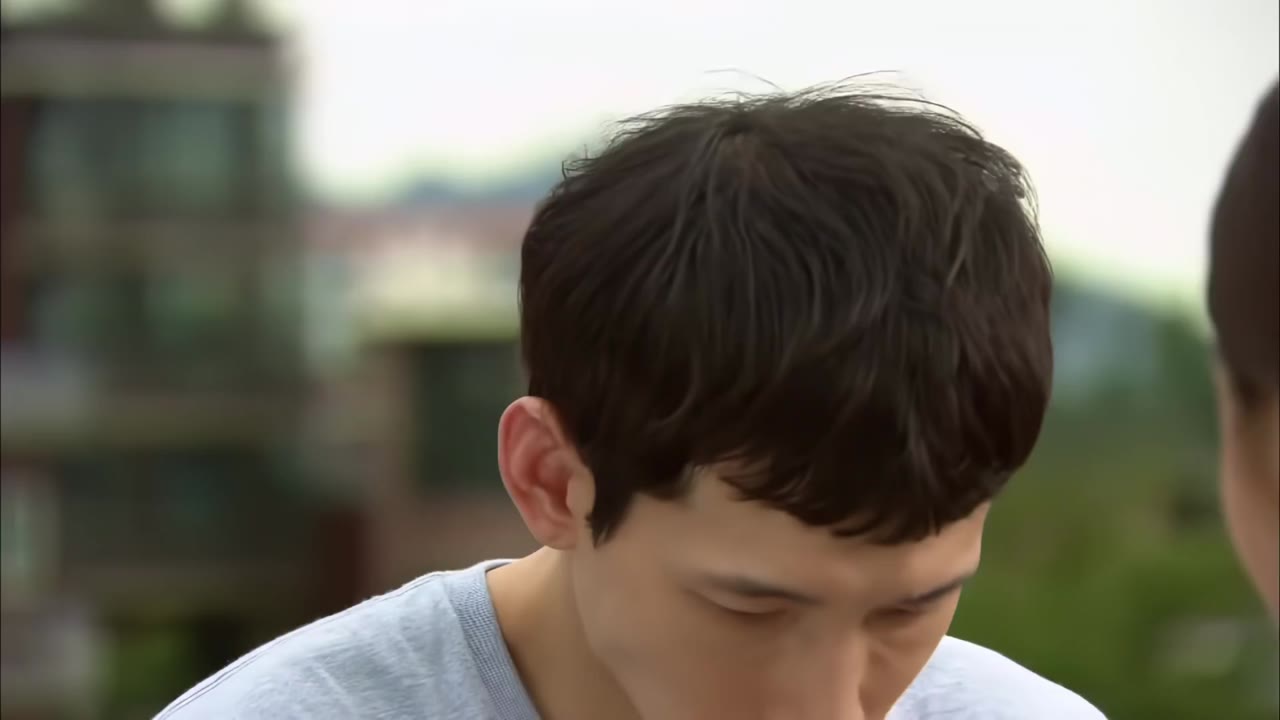Don't Worry, I'm a Ghost tập 1 cảnh 2