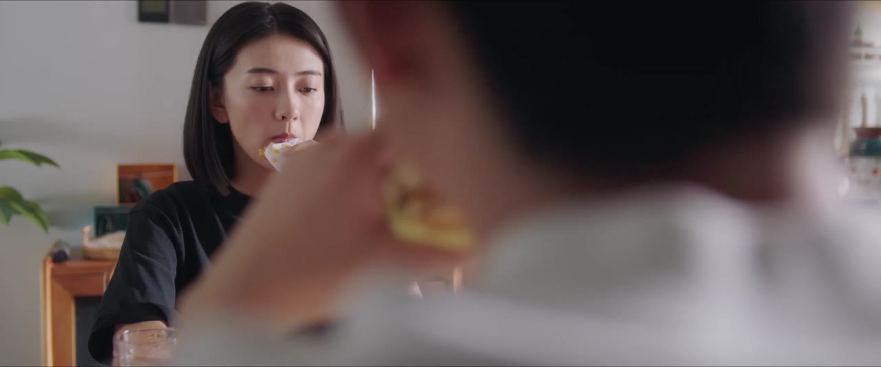 Một Ngày Biến Thành Em tập 15 cảnh 2