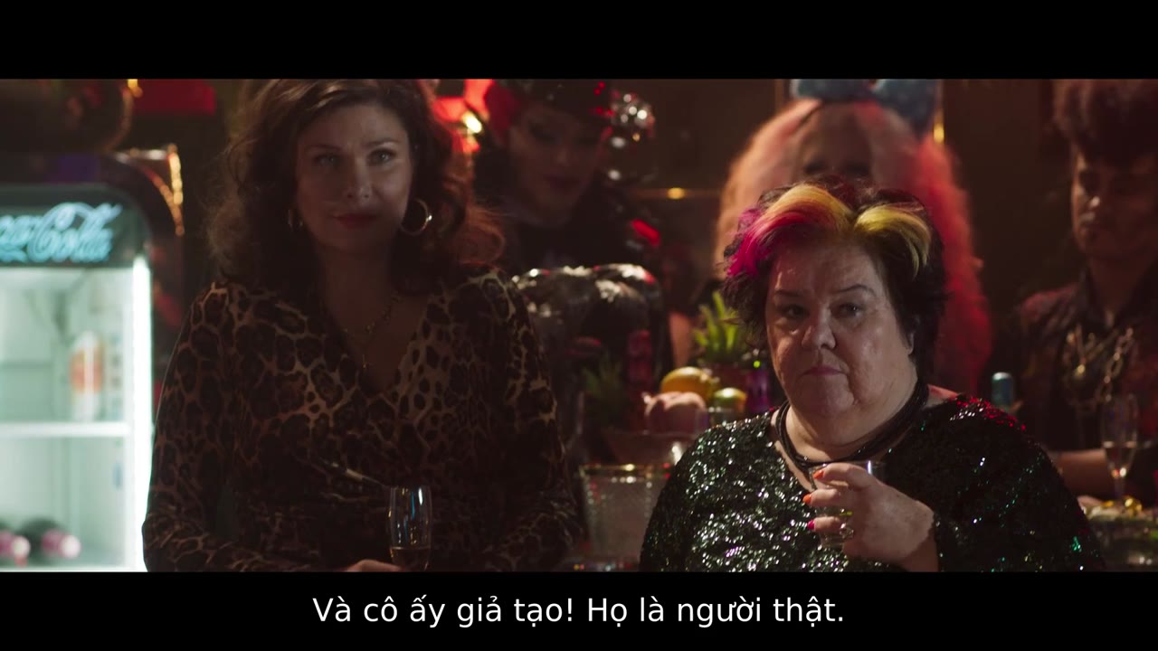 Dancing Queens - cảnh 3