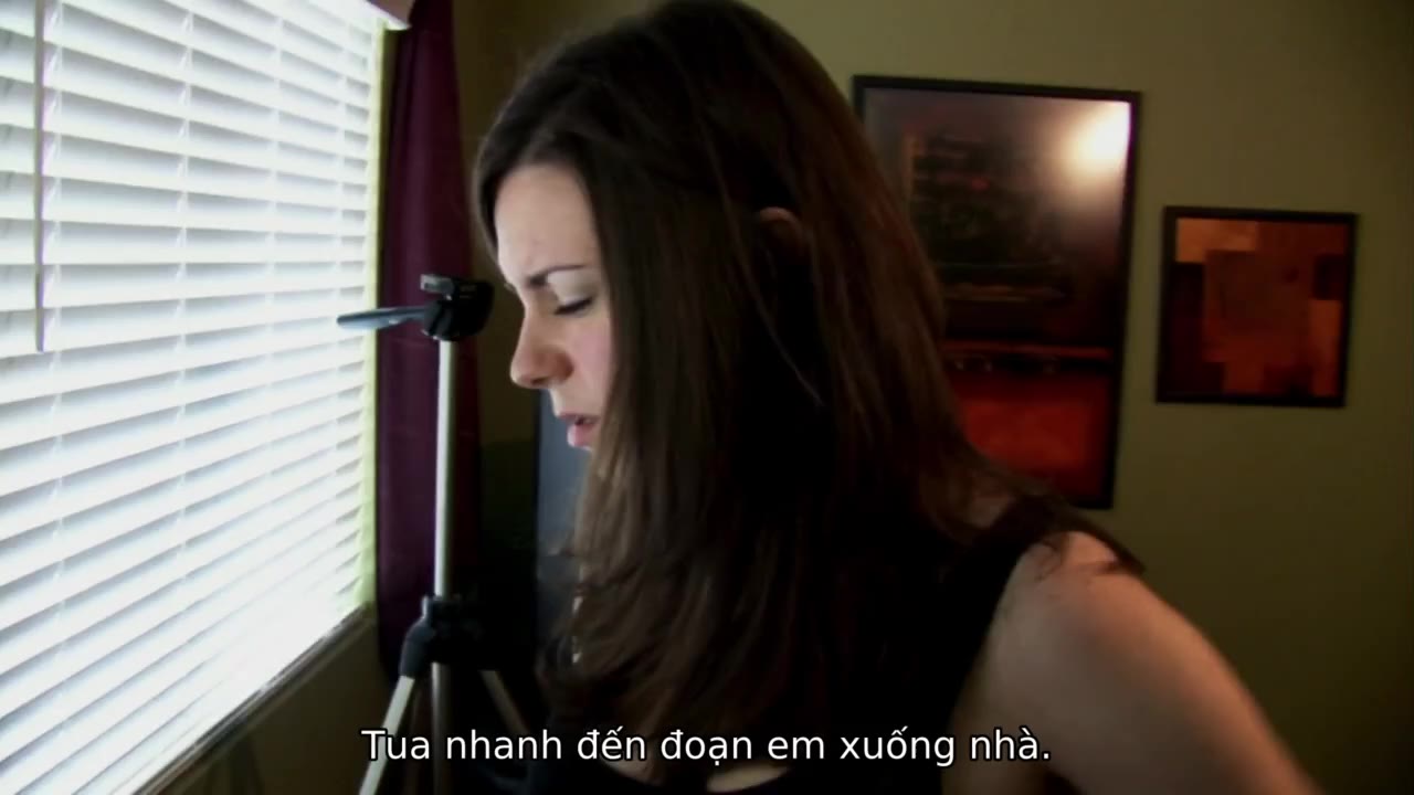 Paranormal Activity tập 1 cảnh 2