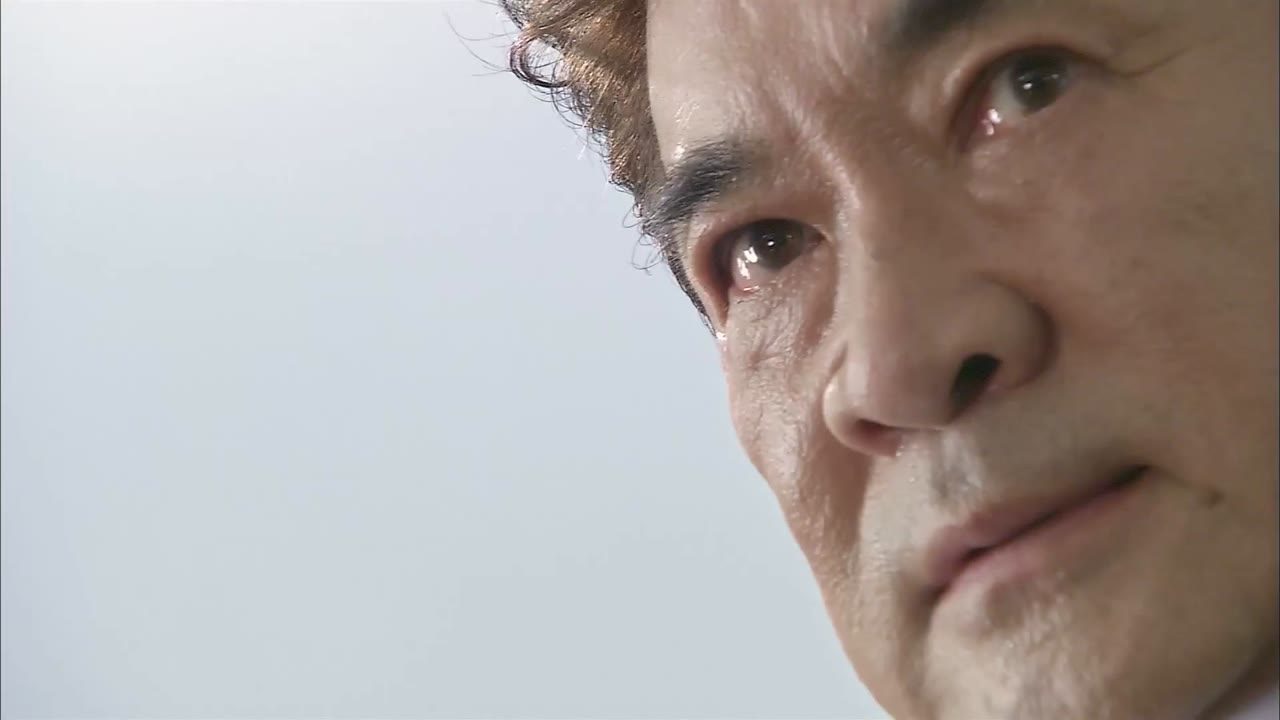 Nữ Hoàng Tháng Năm - cảnh 3