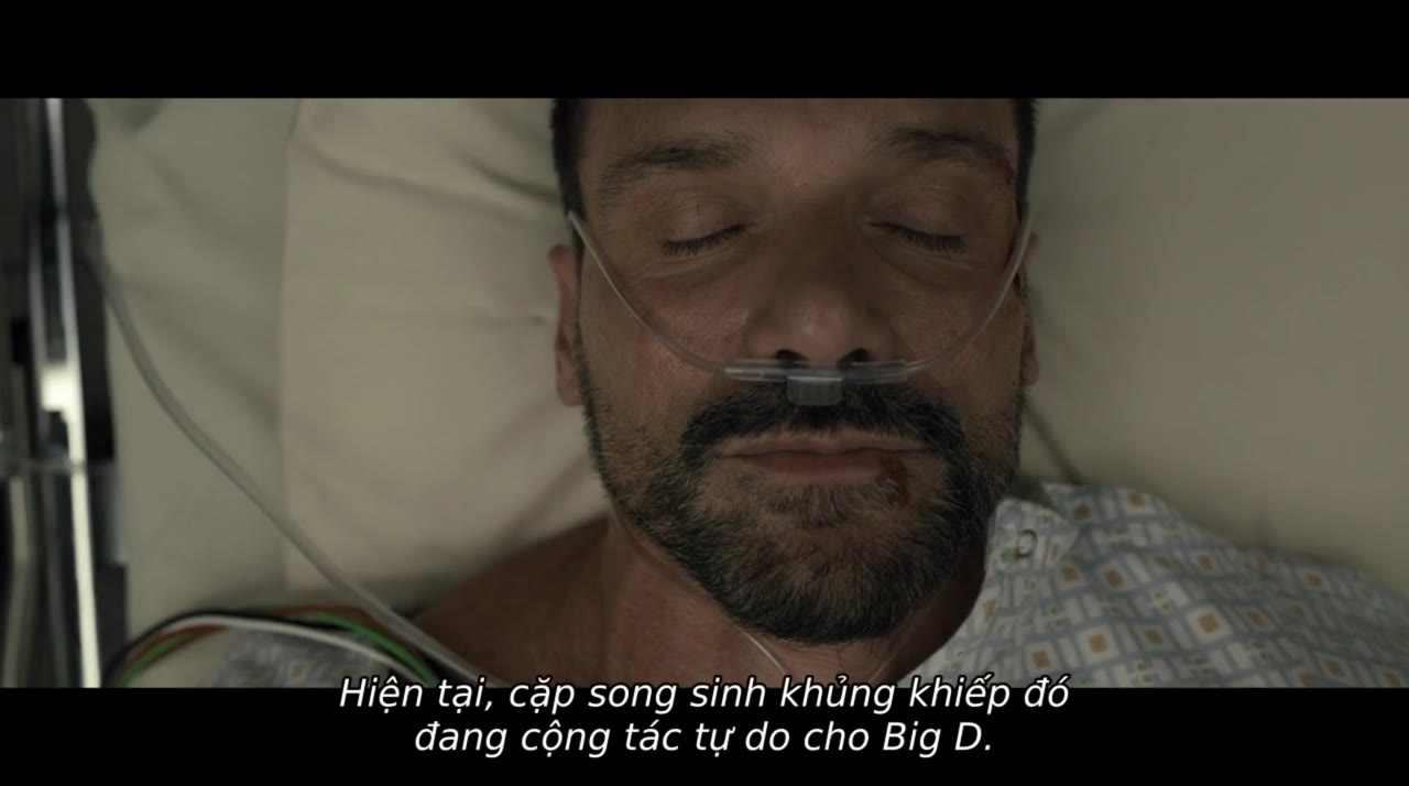 Nguy hiểm cận kề tập 1