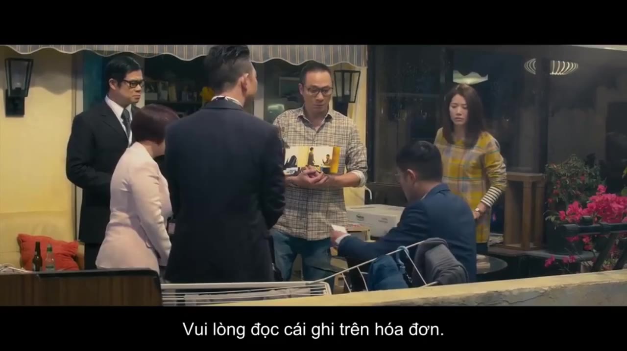 Chiếc biển quảng cáo tai quái tập 1 cảnh 2
