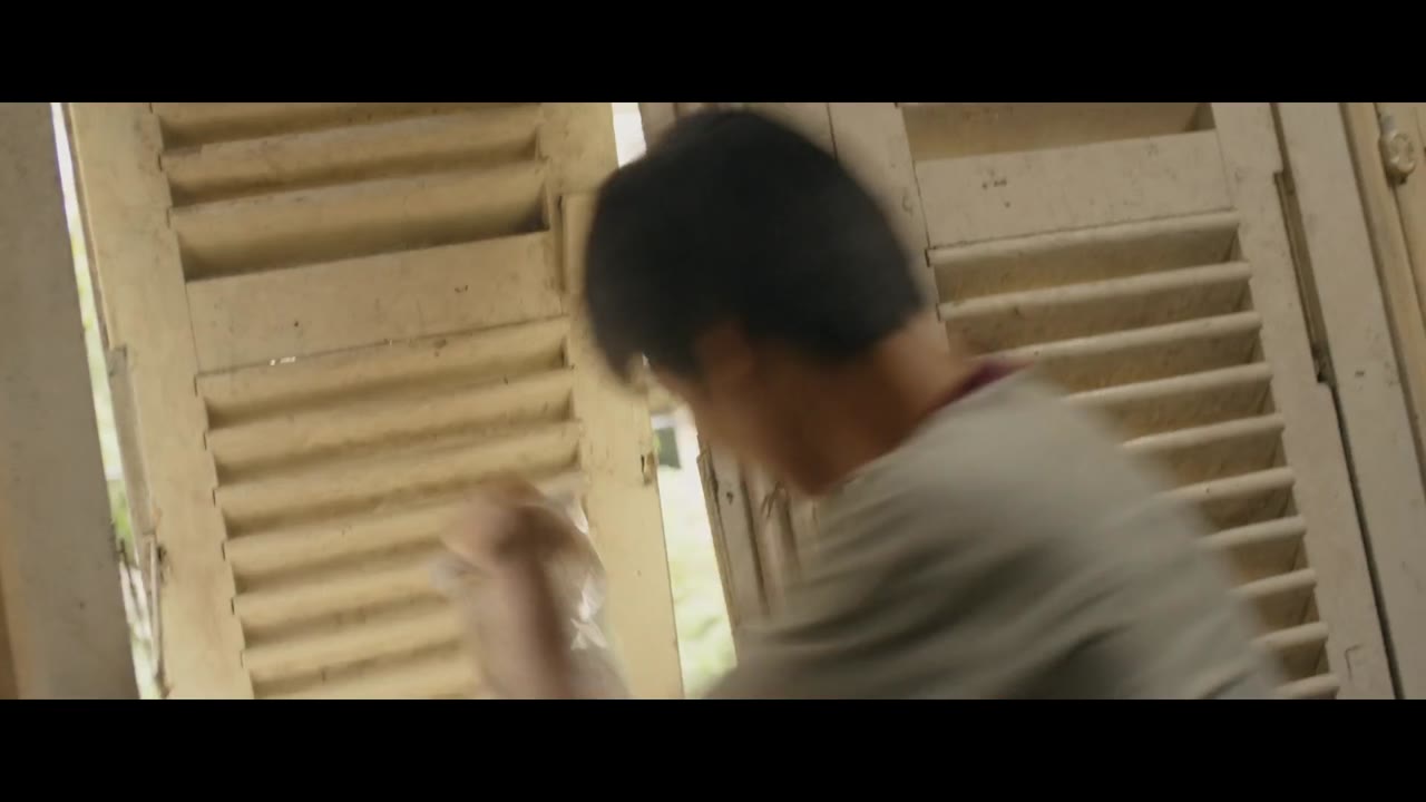 Ròm - cảnh 1