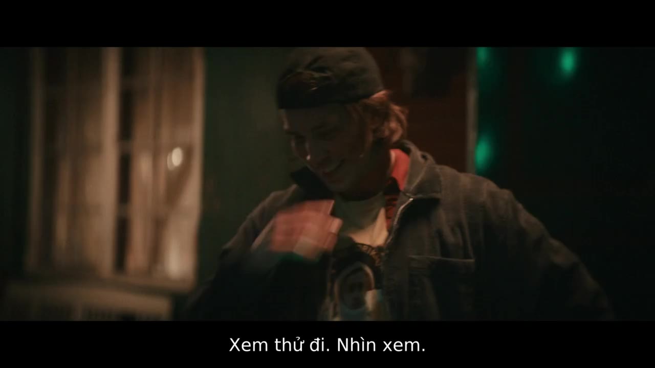 Đôi bạn đại chiến người ngoài hành tinh - cảnh 1