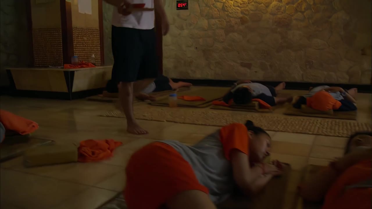 Nữ Hoàng Lớp Học tập 15