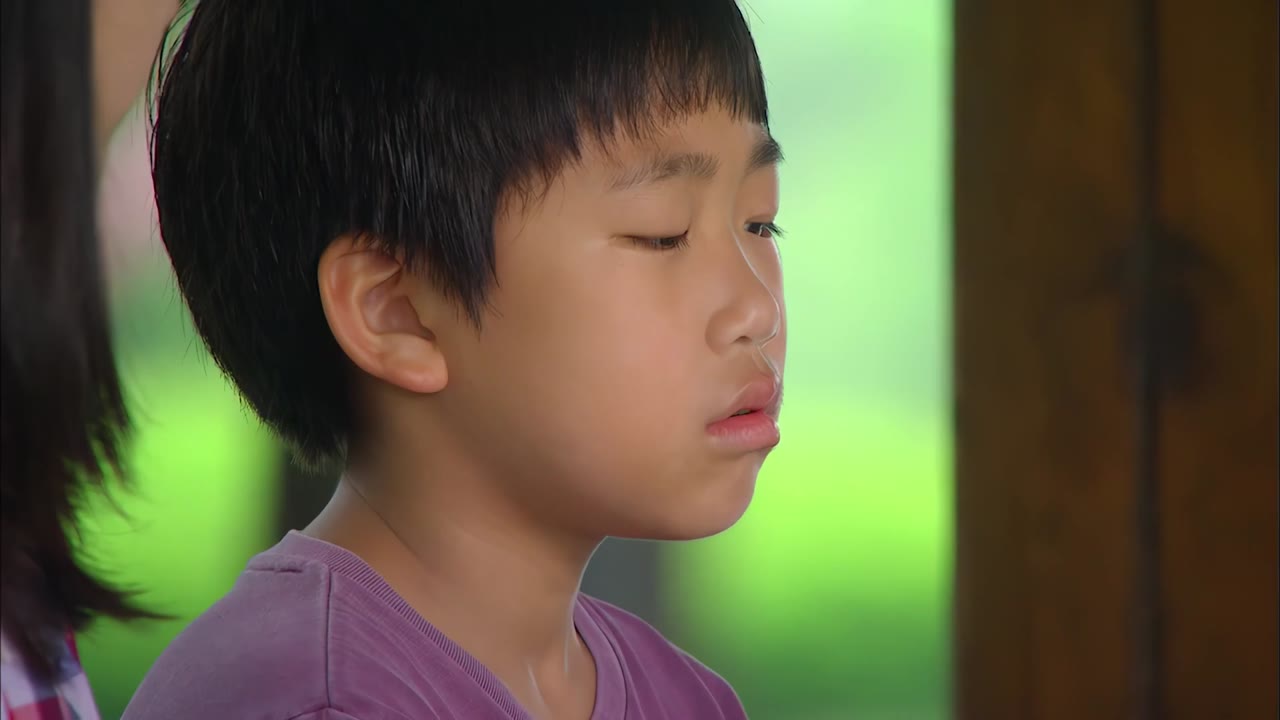 Nữ Hoàng Lớp Học tập 18