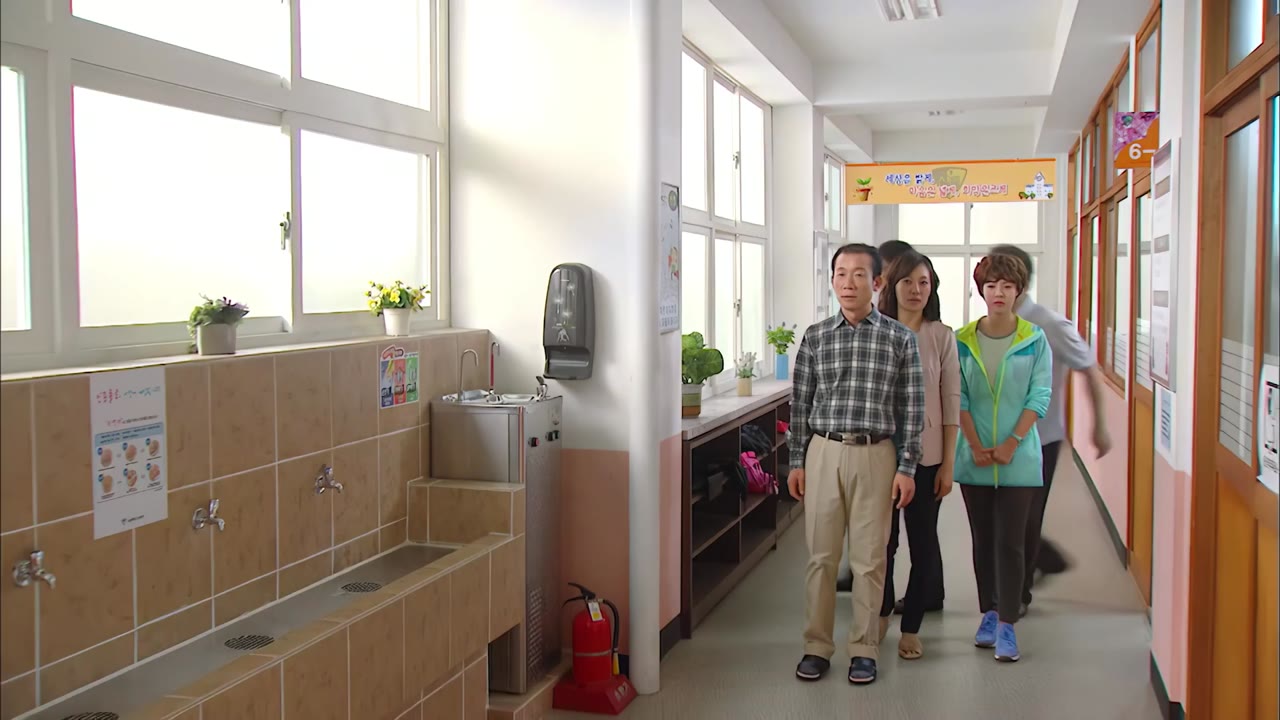 Nữ Hoàng Lớp Học tập 23 cảnh 2