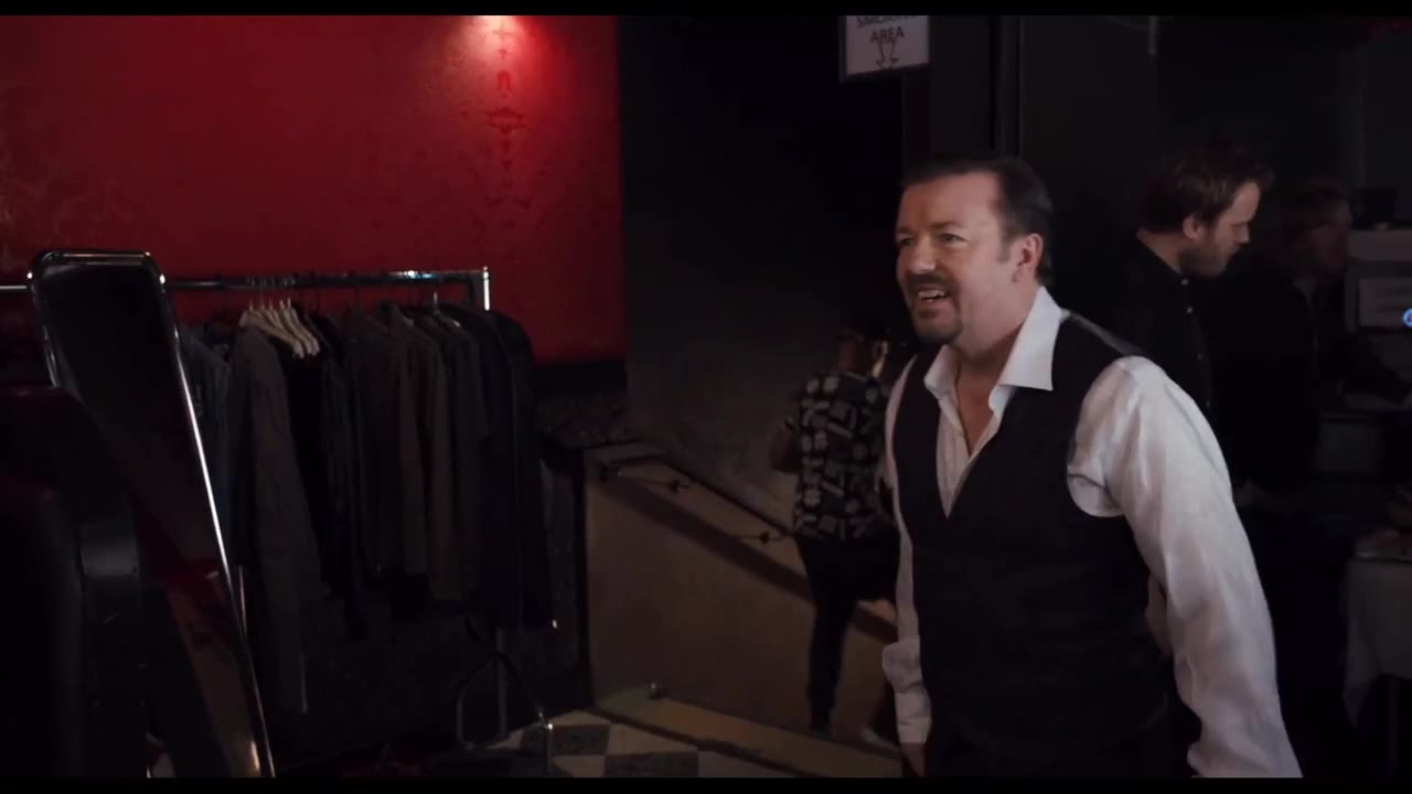 David Brent: Cuộc đời trên xa lộ tập 1 cảnh 3
