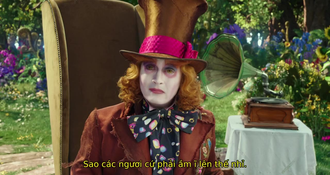 Alice Ở Xứ Sở Trong Gương tập 1 cảnh 2