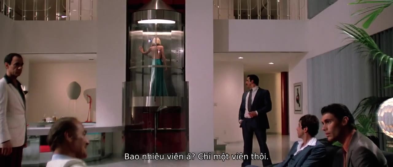 Mặt sẹo - cảnh 1