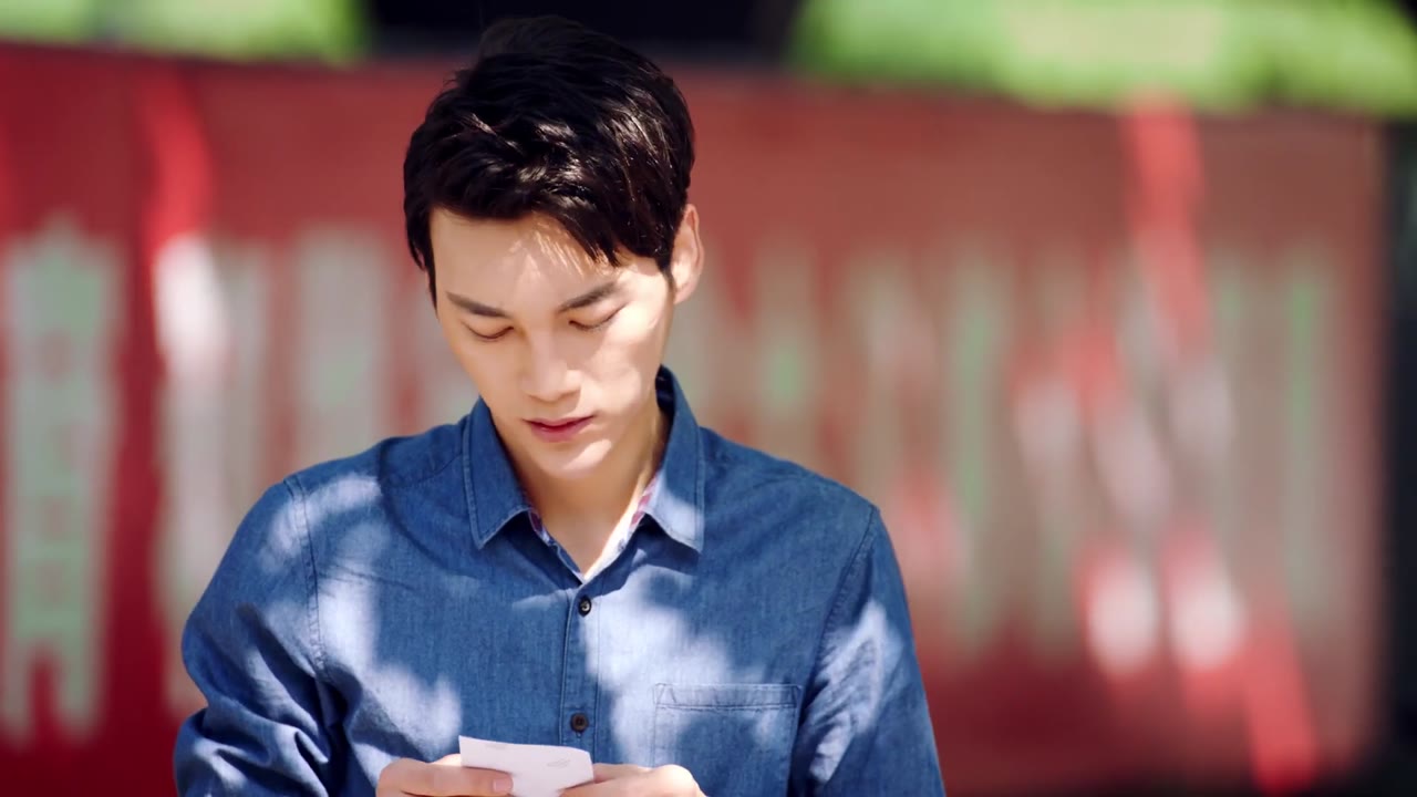 Lên Men Nào, Người Bọ Lập Nghiệp - cảnh 1