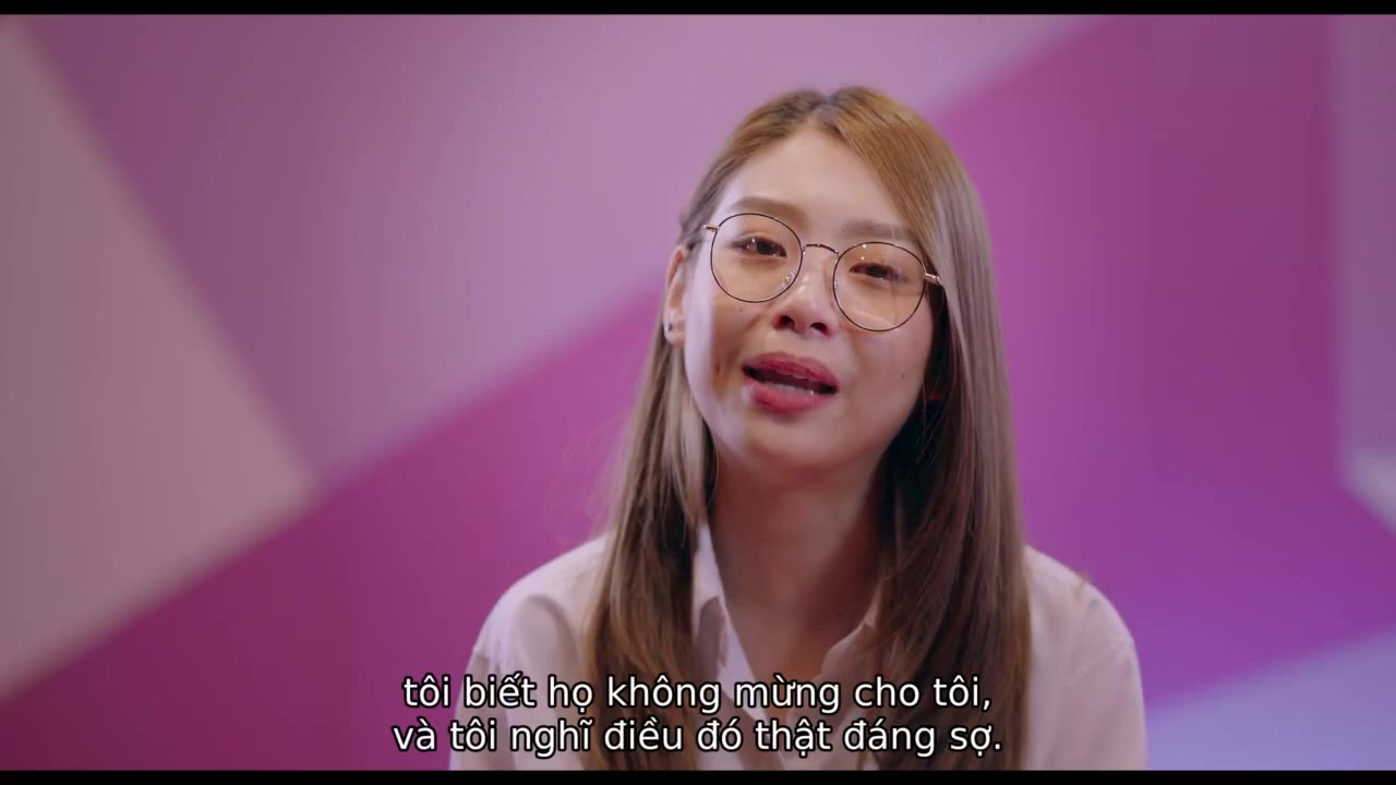 BNK48: Một lần bấm máy tập 1 cảnh 2
