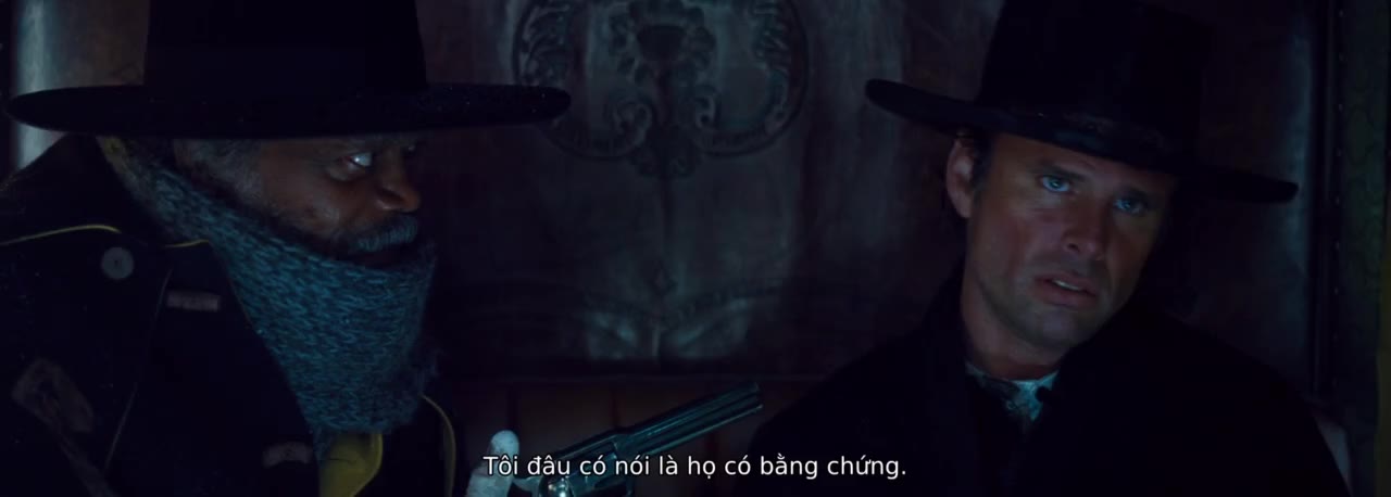 Tám Hận Thù - cảnh 1