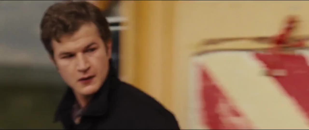 Jack Ryan: Đặc Vụ Bóng Đêm - cảnh 2