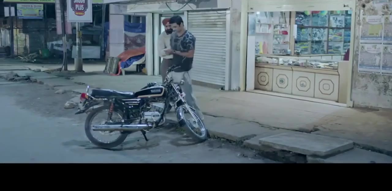 M.S. Dhoni: Chuyện Chưa Kể tập 1