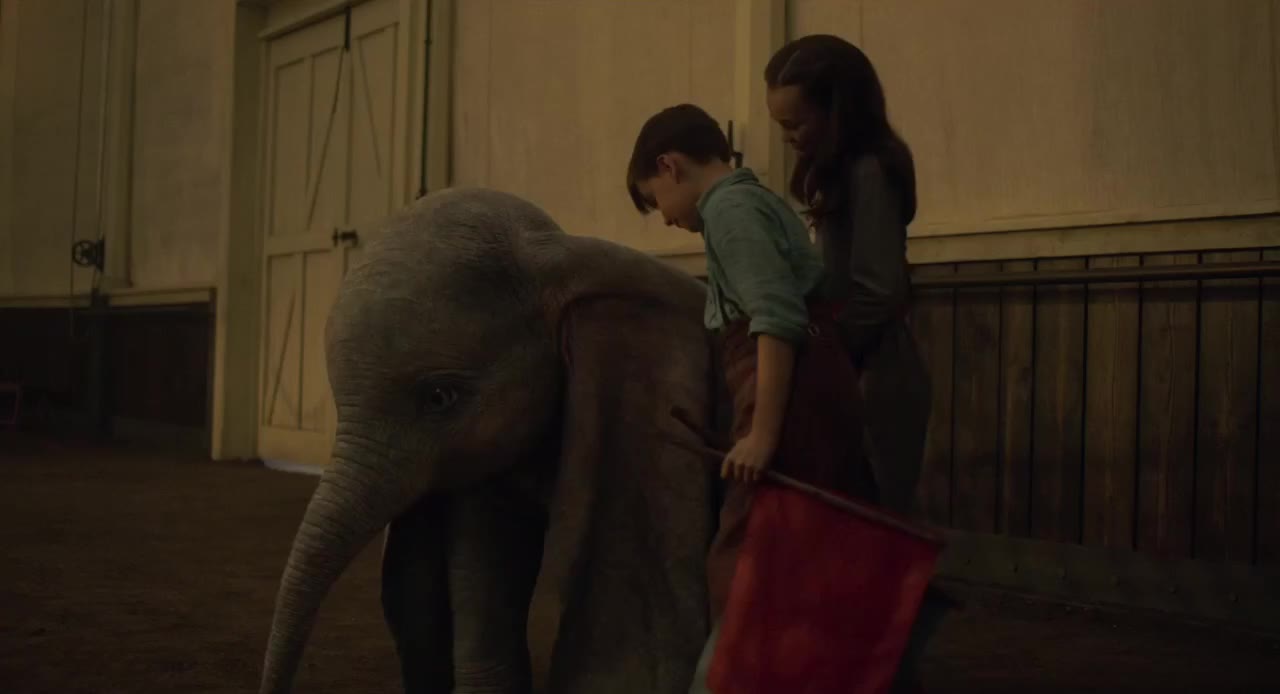 Dumbo: Chú Voi Biết Bay tập 1 cảnh 2