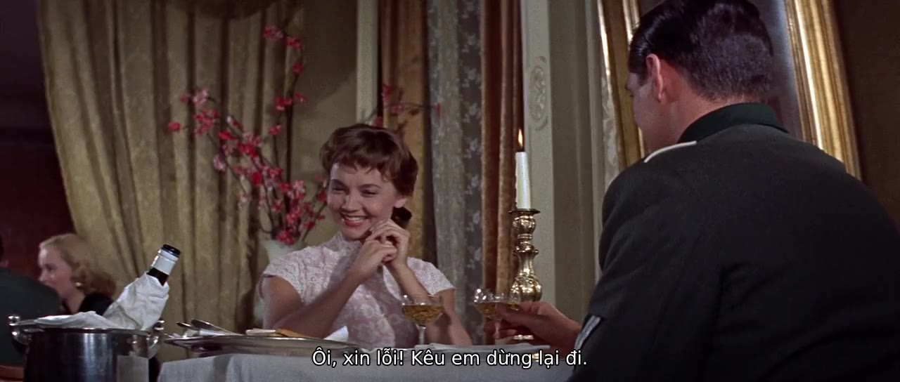 Một thời để yêu và một thời để chết tập 1 cảnh 2
