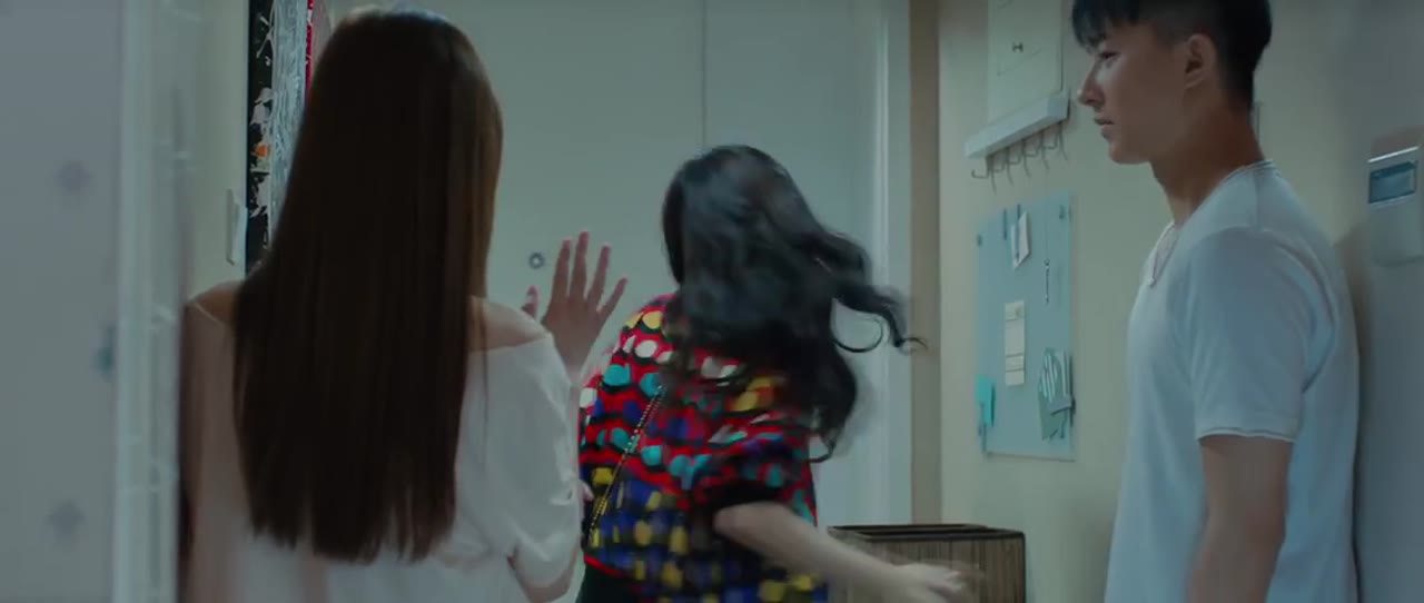 Tiền Nhiệm Đột Kích - cảnh 2