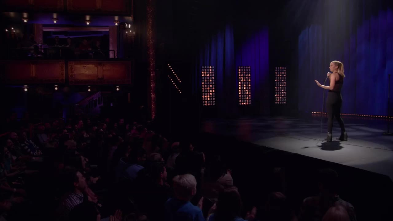 Iliza Shlesinger: Xác Nhận Đã Giết tập 1 cảnh 2
