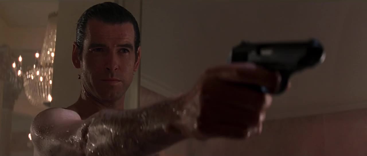 GoldenEye tập 1 cảnh 2