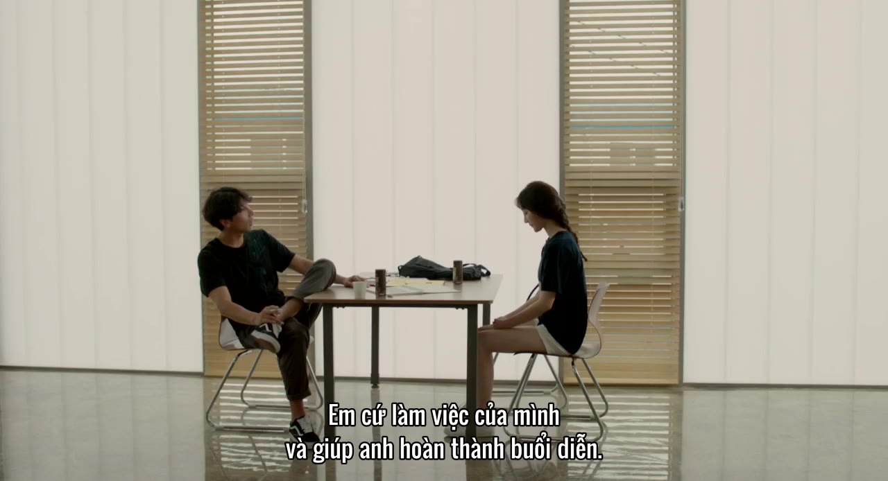 Lịch Sử Của Hiện Tại - cảnh 3