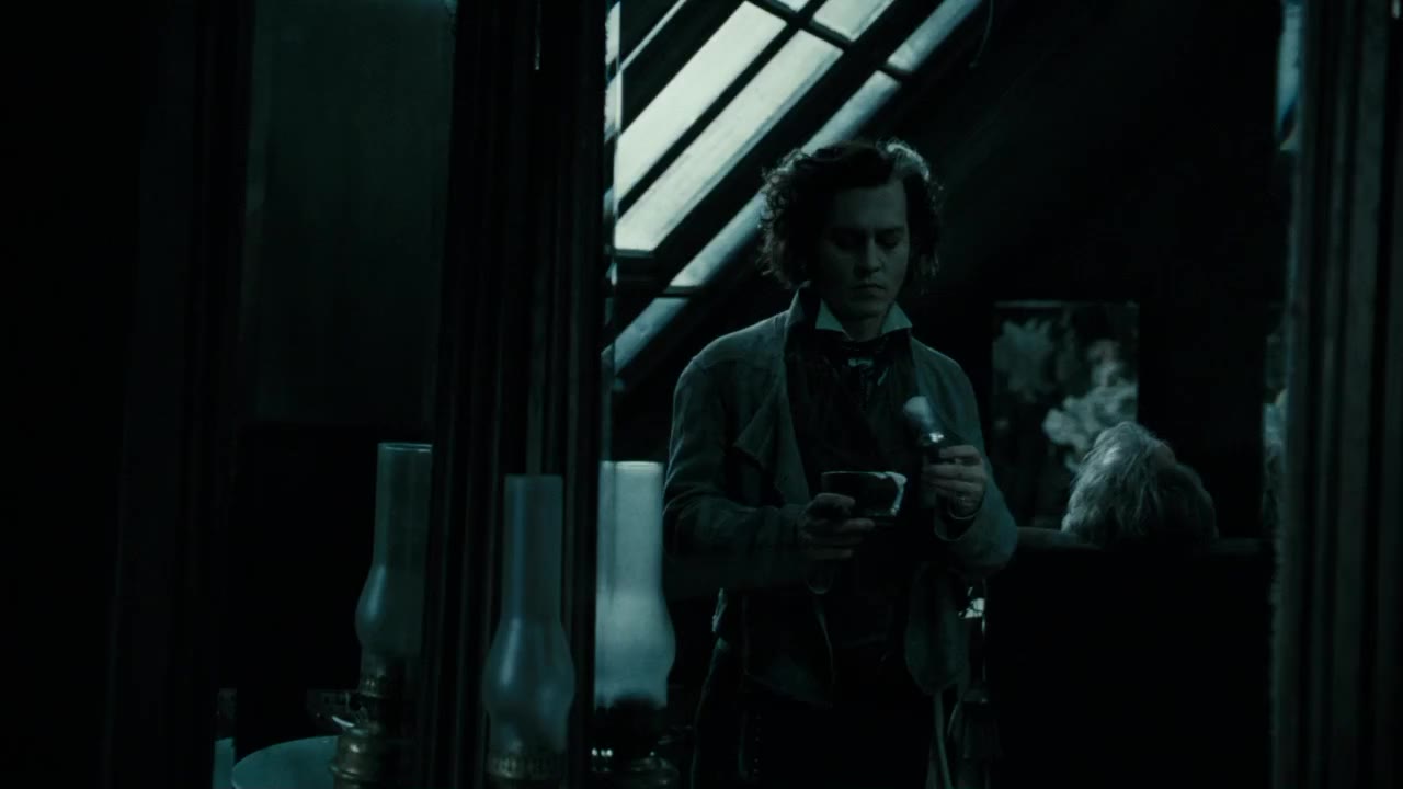 Sweeney Todd: Gã thợ cạo ma quỷ trên phố Fleet - cảnh 2